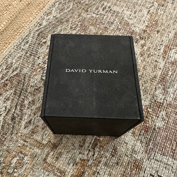 David Yurman Black Jewelry Box - Picture 1 of 11